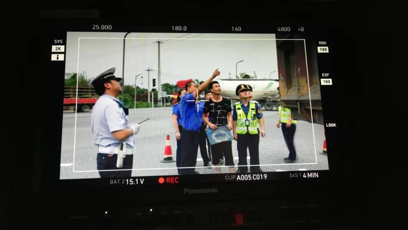 宝兴县TVC拍摄：用专业镜头助力品牌曝光，让广告触达更多目标用户！